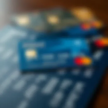 Strategies to Maximize Introductory Credit Card Rates Infographic detailing strategies to maximize introductory credit card rates